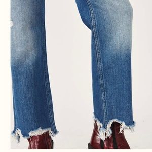 Free People
Maggie Mid-Rise Straight - Sequoia Blue